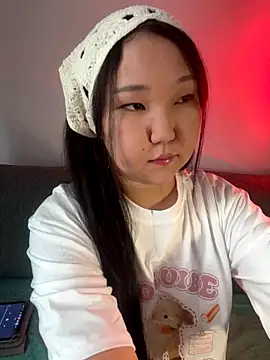 Snapshot of tammy_gun chatting on 12-03-25, 10:24 tammy gun online show from 12-03-25, 10:24