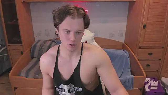 Snapshot of Dexter_Bennett chatting on 03-30-26, 05:03 Dexter Bennett online show from 03-30-26, 05:03