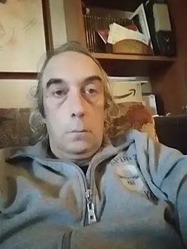 Snapshot of bi_dare chatting on 03-25-26, 12:44 bi dare online show from 03-25-26, 12:44