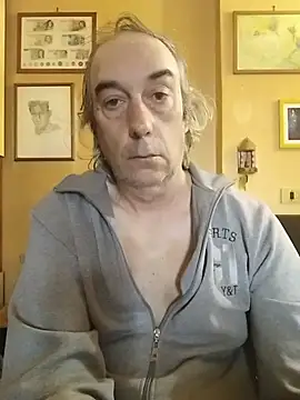 Snapshot of bi_dare chatting on 03-27-26, 11:54 bi dare online show from 03-27-26, 11:54