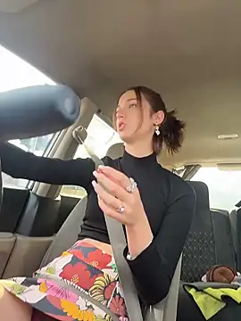 DollyTall online show from 09-18-25, 09:55