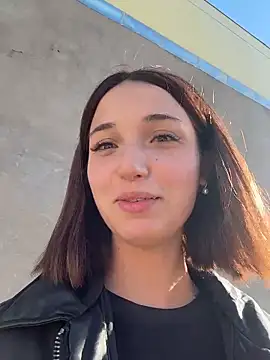 DollyTall online show from 10-08-25, 09:18