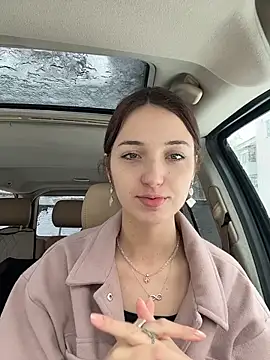 DollyTall online show from 02-21-26, 09:32