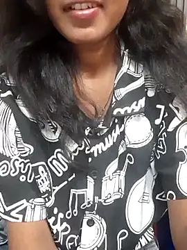 Snapshot of AnkitaDevi chatting on 10-04-25, 03:48 AnkitaDevi online show from 10-04-25, 03:48