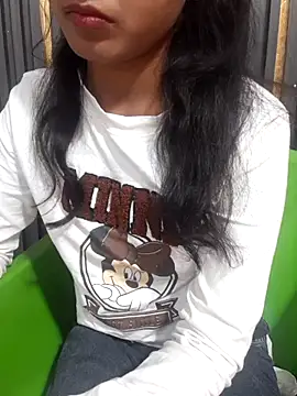 Snapshot of AnkitaDevi chatting on 11-14-25, 06:23 AnkitaDevi online show from 11-14-25, 06:23