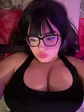 Emily Taylor2 online show from 06-21-26, 02:03