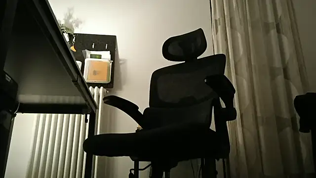 Snapshot of dexter24cm chatting on 03-09-26, 11:53 dexter24cm online show from 03-09-26, 11:53