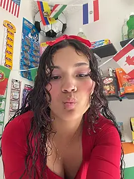Snapshot of Camilla_Miller01 chatting on 06-26-26, 07:18 Camilla Miller01 online show from 06-26-26, 07:18