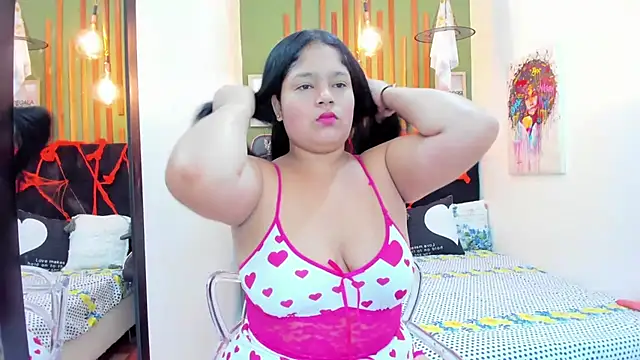 Laura Sex19 online show from 10-18-25, 12:06