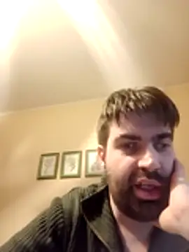 Snapshot of ynroh_87 chatting on 02-27-26, 04:40 ynroh 87 online show from 02-27-26, 04:40