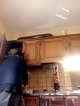 Snapshot of ynroh_87 chatting on 03-02-26, 11:06 ynroh 87 online show from 03-02-26, 11:06