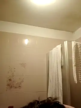 Snapshot of ynroh_87 chatting on 03-09-26, 11:09 ynroh 87 online show from 03-09-26, 11:09