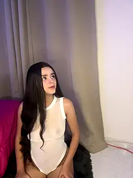 Dulcekitty   online show from 11-02-25, 10:06