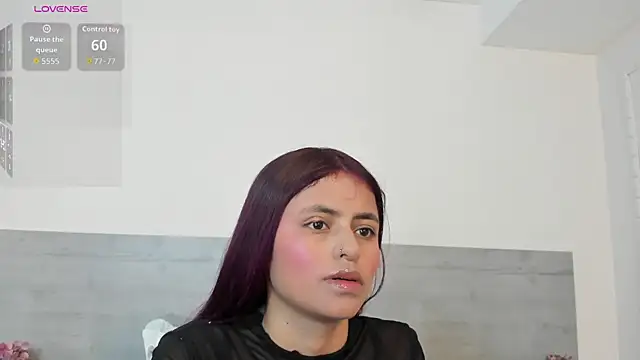 sunnyWhitee online show from 04-28-26, 07:08