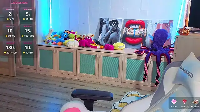 Im suka online show from 11-18-25, 03:01