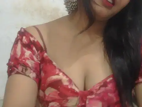 Snapshot of POOJA_199 chatting on 07-09-26, 07:45 POOJA 199 online show from 07-09-26, 07:45
