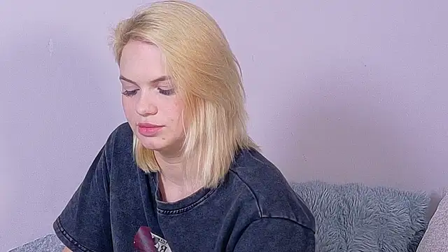 Snapshot of Ivory_Soul chatting on 02-13-26, 05:20 Ivory Soul online show from 02-13-26, 05:20