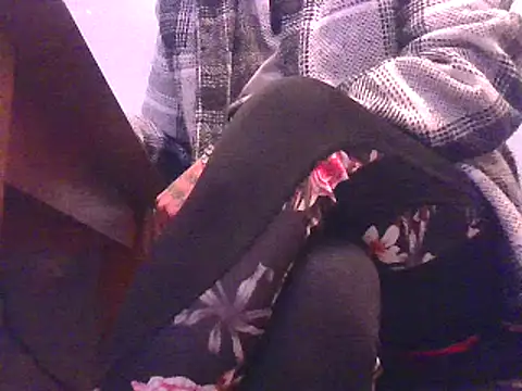 Snapshot of hefin18 chatting on 01-29-25, 06:18 hefin18 online show from 01-29-25, 06:18