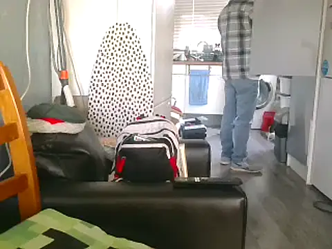 Snapshot of hefin18 chatting on 02-01-25, 11:21 hefin18 online show from 02-01-25, 11:21