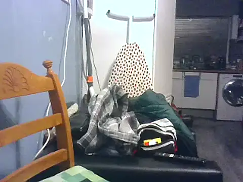 Snapshot of hefin18 chatting on 02-08-25, 09:36 hefin18 online show from 02-08-25, 09:36