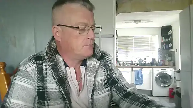 hefin18 online show from 02-17-25, 01:21