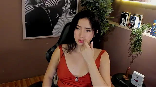 Snapshot of Skyyle_ chatting on 07-15-26, 01:38 Skyyle online show from 07-15-26, 01:38