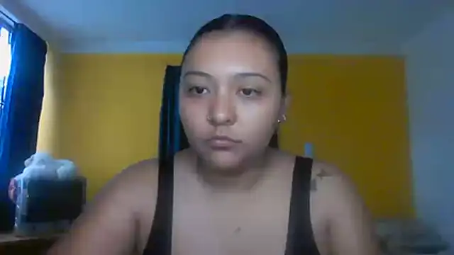 Snapshot of ALANA_150 chatting on 07-08-26, 02:43 ALANA 150 online show from 07-08-26, 02:43