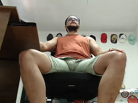 Snapshot of cloudsxxx chatting on 01-17-26, 02:55 cloudsxxx online show from 01-17-26, 02:55