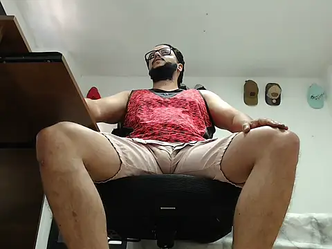 Snapshot of cloudsxxx chatting on 02-28-26, 04:08 cloudsxxx online show from 02-28-26, 04:08