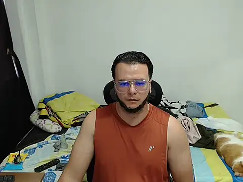 Snapshot of cloudsxxx chatting on 03-26-26, 06:13 cloudsxxx online show from 03-26-26, 06:13