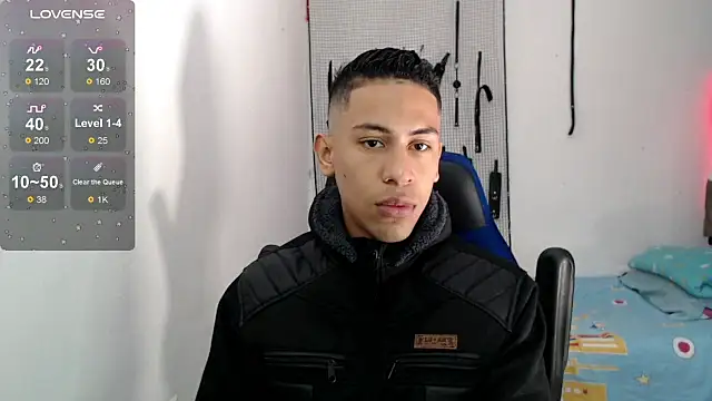 dylan apol0 online show from 09-19-25, 02:57