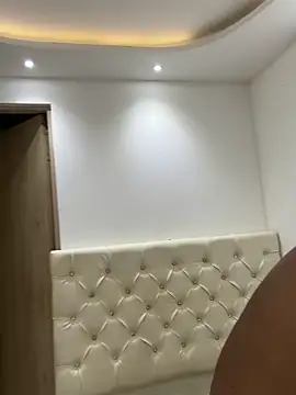 Elie-3 online show from 04-30-26, 01:34