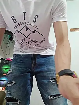 Ethanho0t online show from 12-02-25, 12:21