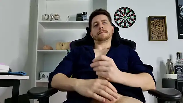 aaron nvk online show from 11-16-25, 08:47