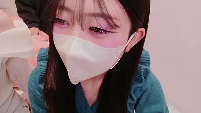 Snapshot of MOEMOE-Q chatting on 02-05-26, 04:22 MOEMOE-Q online show from 02-05-26, 04:22