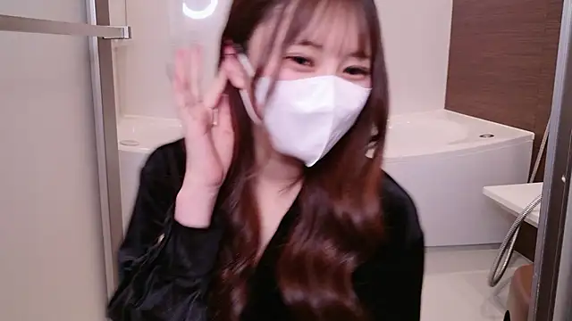 Snapshot of MOEMOE-Q chatting on 02-17-26, 07:20 MOEMOE-Q online show from 02-17-26, 07:20