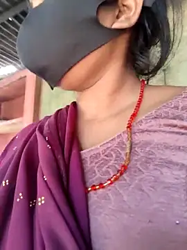 Snapshot of Falguni_Desai chatting on 05-31-26, 06:21 Falguni Desai online show from 05-31-26, 06:21