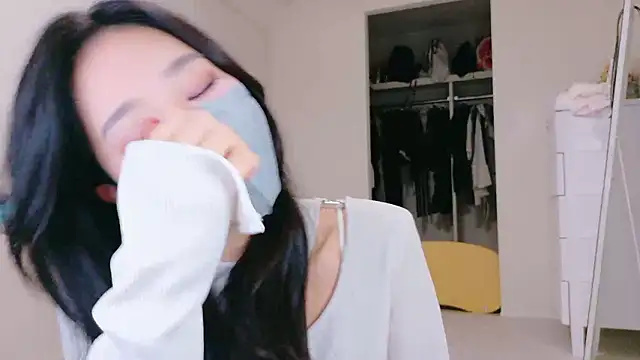 ramuchan desu online show from 10-19-25, 12:55