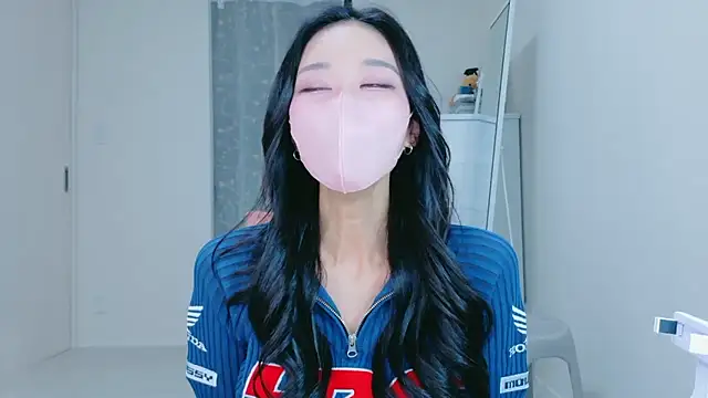 ramuchan desu online show from 04-24-26, 12:24