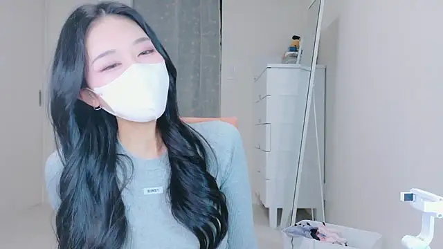 ramuchan desu online show from 04-30-26, 12:17