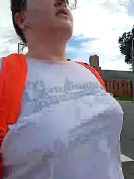 nuttiebuddy1 online show from 09-16-25, 03:46