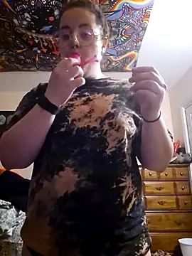 nuttiebuddy1 online show from 09-26-25, 12:03