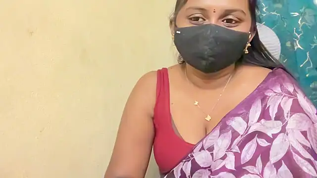 Pavani-Sexy online show from 04-15-26, 07:58