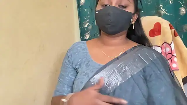 Pavani-Sexy online show from 05-25-26, 07:25