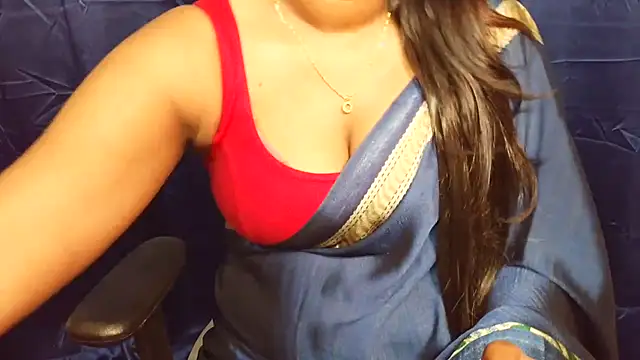 Snapshot of Pavani-Sexy chatting on 06-29-26, 10:59 Pavani-Sexy online show from 06-29-26, 10:59