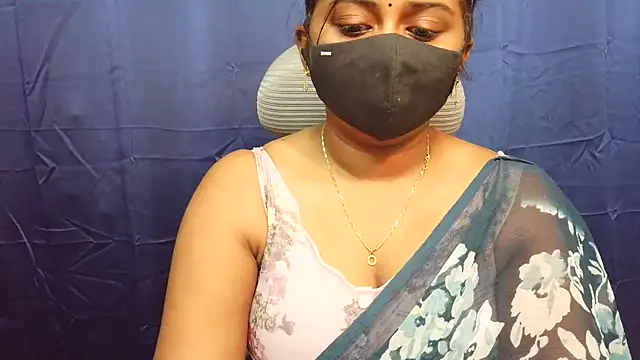 Snapshot of Pavani-Sexy chatting on 07-03-26, 04:41 Pavani-Sexy online show from 07-03-26, 04:41