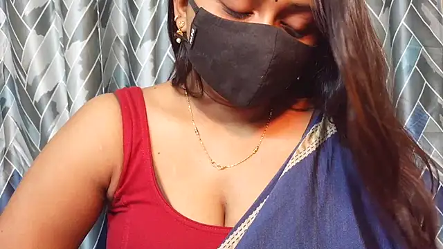 Snapshot of Pavani-Sexy chatting on 07-22-26, 03:09 Pavani-Sexy online show from 07-22-26, 03:09