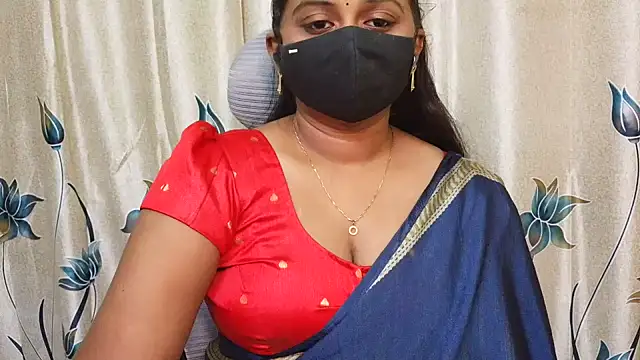 Snapshot of Pavani-Sexy chatting on 07-31-26, 08:14 Pavani-Sexy online show from 07-31-26, 08:14