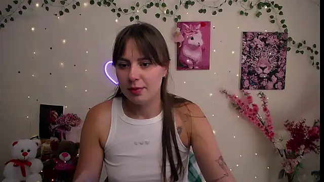 Amanda Bright  online show from 07-28-26, 11:05