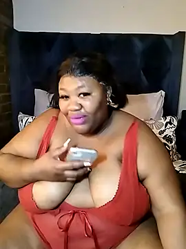 Snapshot of SeductionBoobs chatting on 06-20-26, 10:18 SeductionBoobs online show from 06-20-26, 10:18